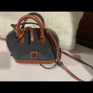 SALE♥️Authentic🌹Dooney&BourneMINI GRAYcrossbodyPM